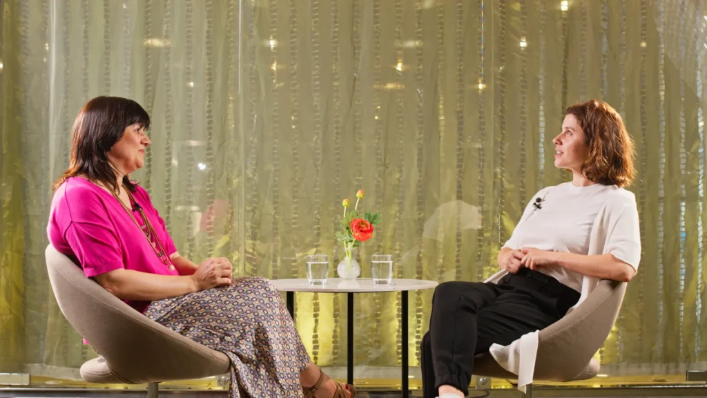 Serie de entrevistas Recerca que cambia vidas para el Instituto de Investigación Biomédica de Bellvitge IDIBELL. Producción audiovisual de Maldito Studio.