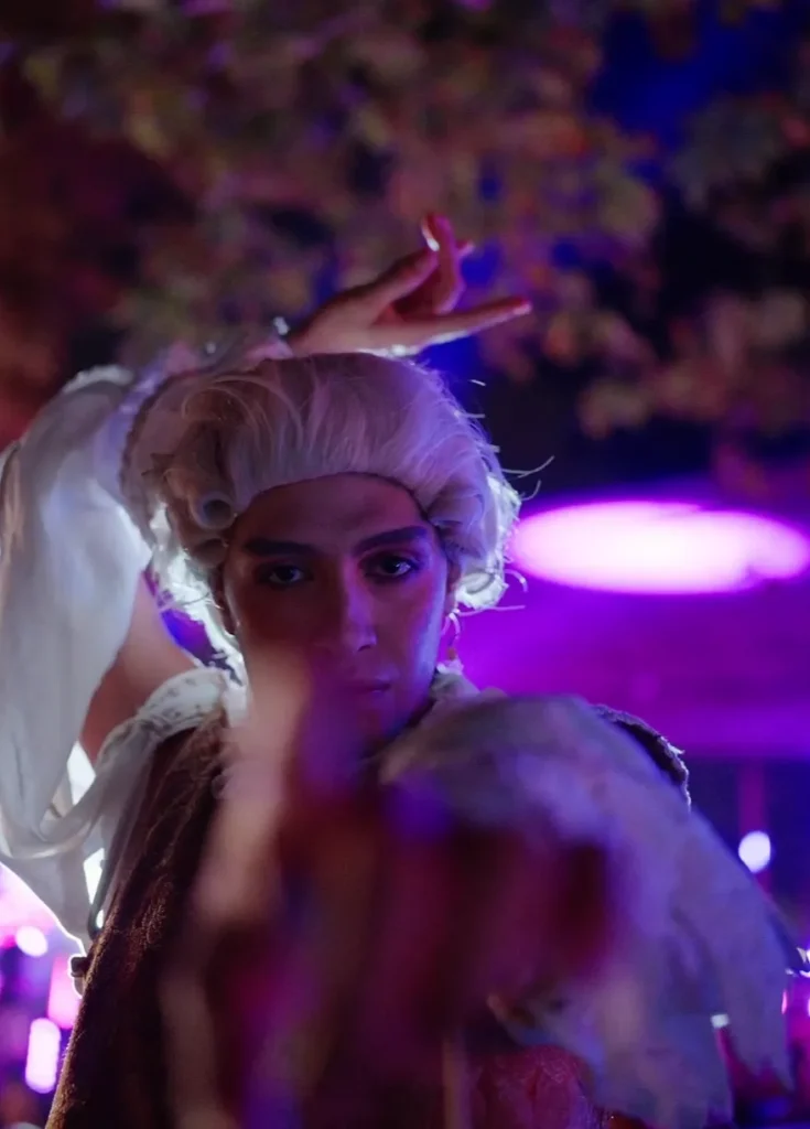 performance artística en Delirium Festival para pieza de branded content